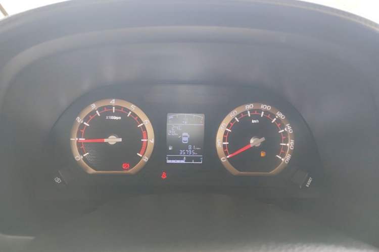 Used FORTHING Lingzhi 2024 M5L 1.5T Manual Comfort 7-Seater Instrument Cluster