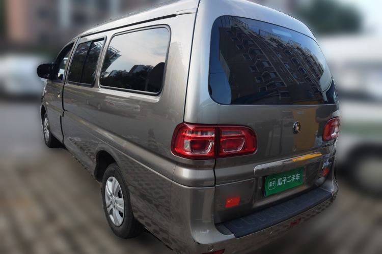 Used FORTHING Lingzhi 2024 M5L 1.5T Manual Base Model 7 Seats Rear Left 45 Deg