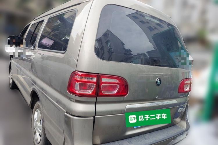Used FORTHING Lingzhi 2024 M5L 1.5T Manual Base Model 7 Seats Rear Left 45 Deg