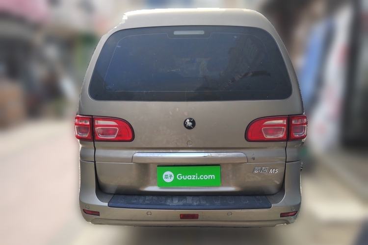Used FORTHING Lingzhi 2024 M5L 1.5T Manual Base Model 7 Seats Rear