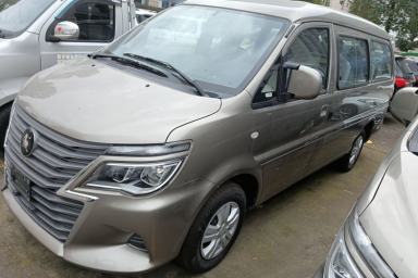 Used FORTHING Lingzhi 2024 M5L 1.5T Manual Base Model 7 Seats