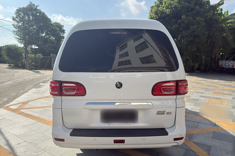 Used FORTHING Lingzhi 2024 M5L 1.5T Manual Comfort 7-Seater Exterior 4