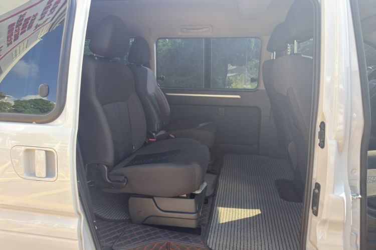 Used FORTHING Lingzhi 2024 M5L 1.5T Manual Comfort 7-Seater Left Front Seat