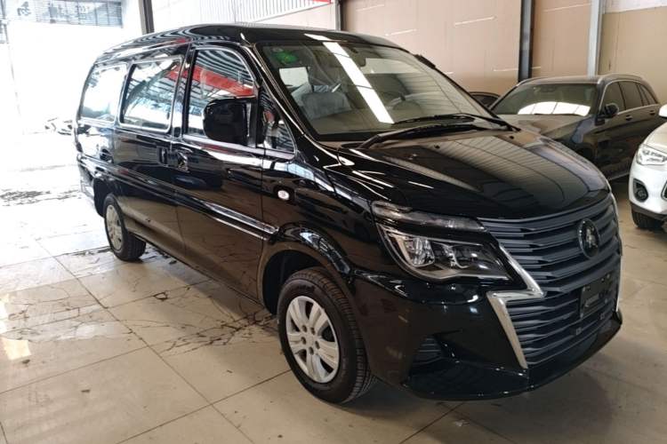 Used FORTHING Lingzhi 2025 M5 1.5T Long Wheelbase Base Model 7-Seater Front Right 45 Deg