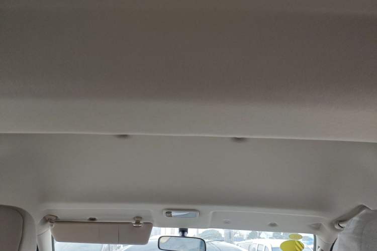 Used FORTHING Lingzhi 2025 M5 1.6L Long Wheelbase Base Model 7-Seater Headliner