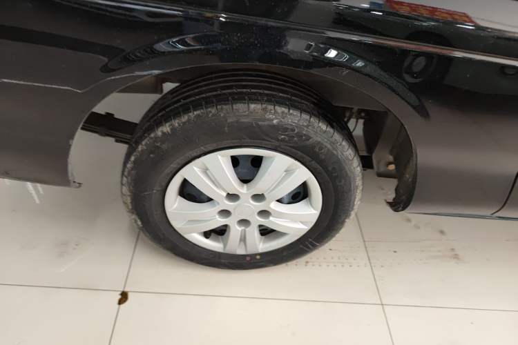 Used FORTHING Lingzhi 2025 M5 1.5T Long Wheelbase Base Model 7-Seater Right Rear Wheel Hub