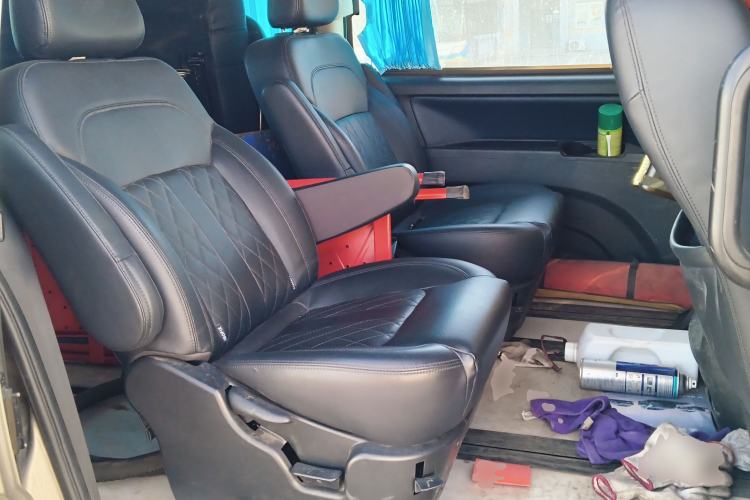 Used FORTHING Lingzhi 2025 M5 1.5T Long Wheelbase Luxury 7-Seater Left Rear Seat