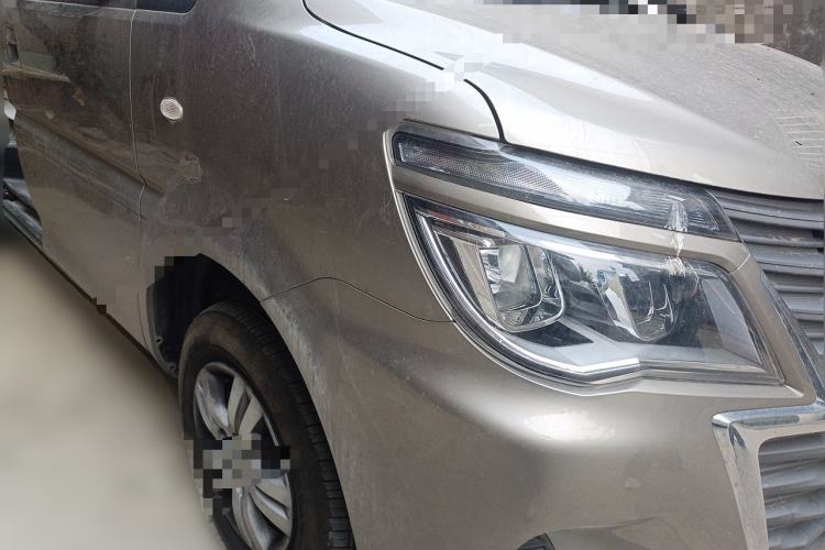 Used FORTHING Lingzhi 2025 M5 1.6L Short Wheelbase Practical 5-Seat Model Front Right 45 Deg