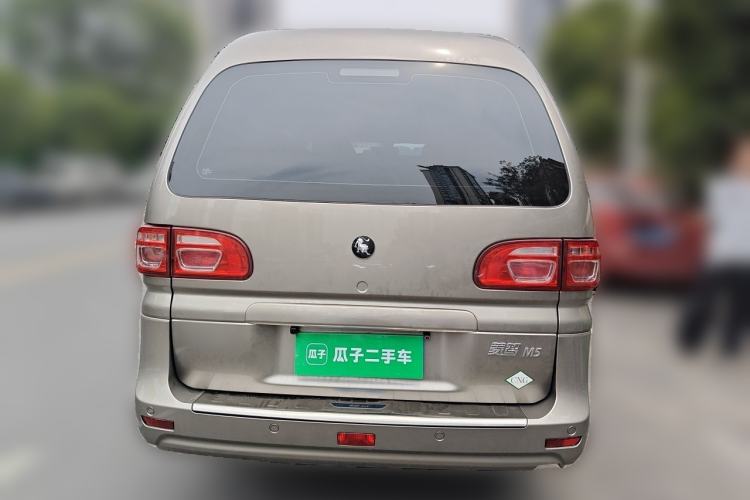 Used FORTHING Lingzhi 2025 M5 1.6L Standard Model 7-Seater CNG Rear