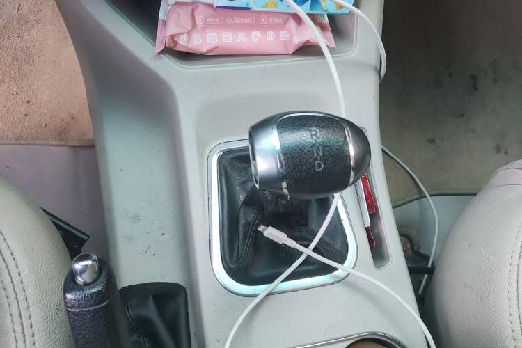 Used FORTHING Lingzhi M5 2018 Comfort Model Gear Lever