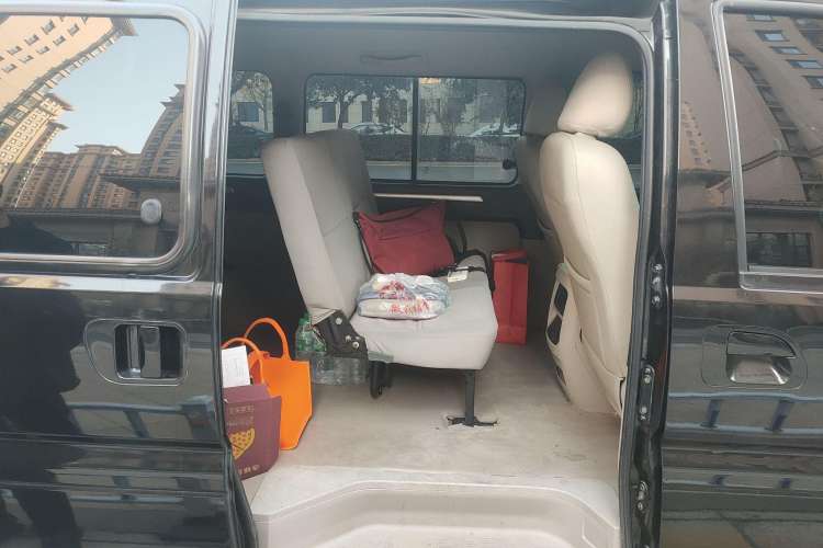 Used FORTHING Lingzhi M5 2018 Comfort Model Left Rear Seat