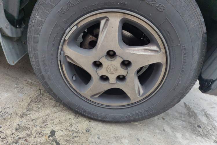 Used FORTHING Lingzhi M5 2018 Comfort Model Right Front Wheel Hub