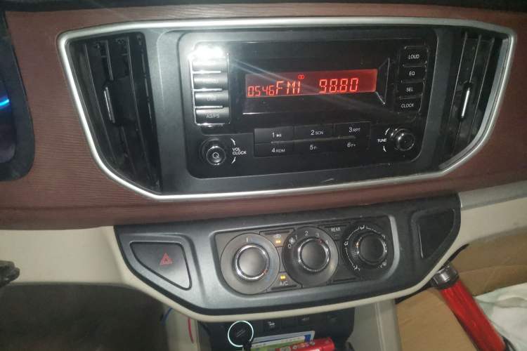 Used FORTHING Lingzhi M5 2018 Comfort Model Audio And AC Panel