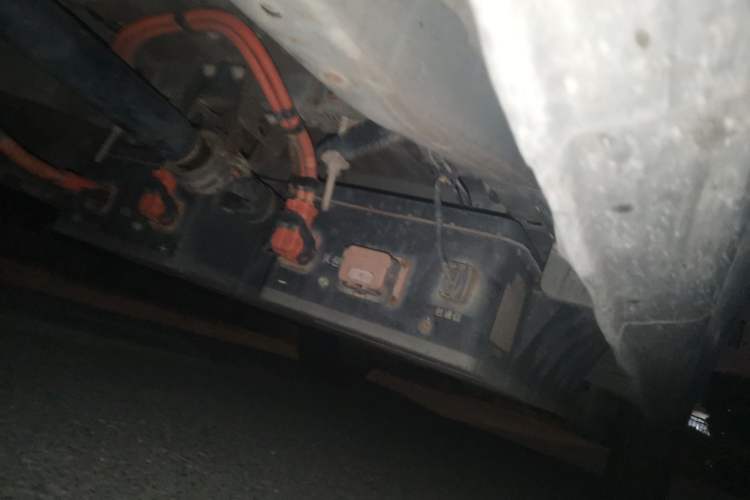 Used FORTHING Lingzhi M5 2018 Comfort Model Chassis Front Left