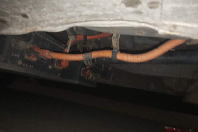 Used FORTHING Lingzhi M5 2018 Comfort Model Chassis Front Right
