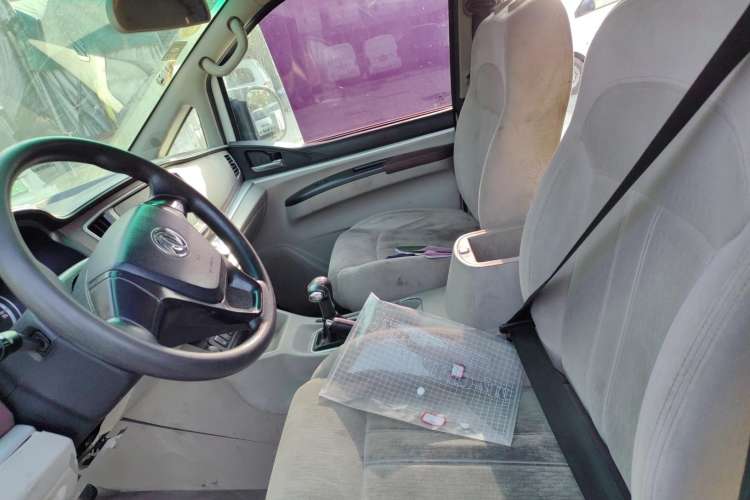 Used FORTHING Lingzhi M5 2018 Comfort Model Left Front Seat