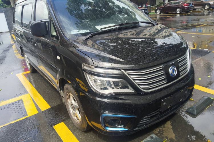Used FORTHING Lingzhi M5 2020 Long-Range Version Comfort Model 7 Seats Exterior 2