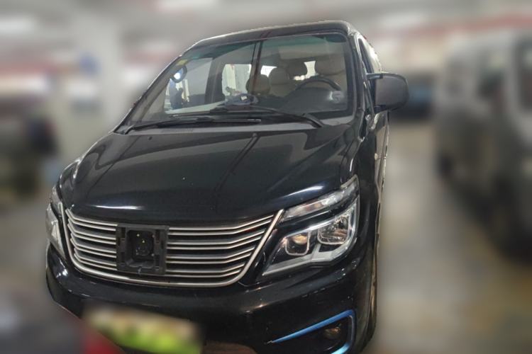 Used FORTHING Lingzhi M5 2020 Long-Range Luxury 7-Seater Model Front