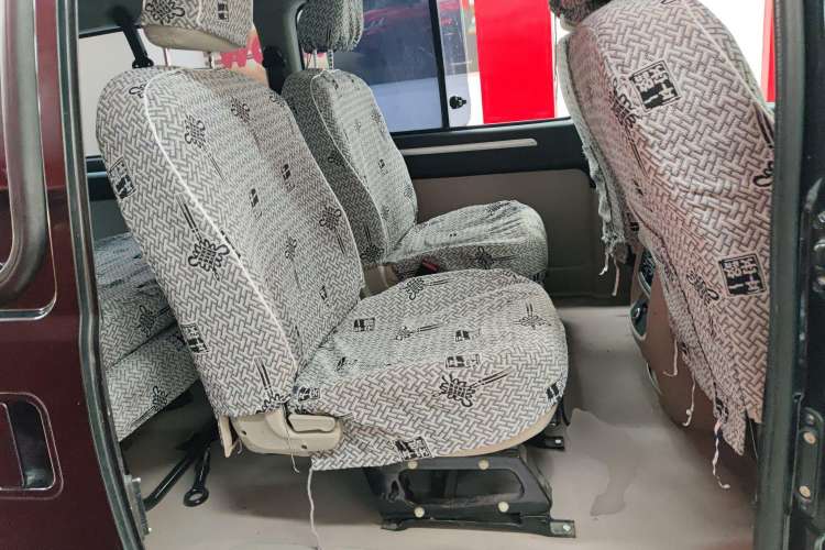 Used FORTHING Lingzhi M5 2020 Long-Range Version Comfort Model 7 Seats Left Rear Seat
