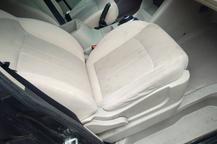 Used FORTHING Lingzhi M5 2020 Long-Range Version Comfort Model 7 Seats Right Front Seat