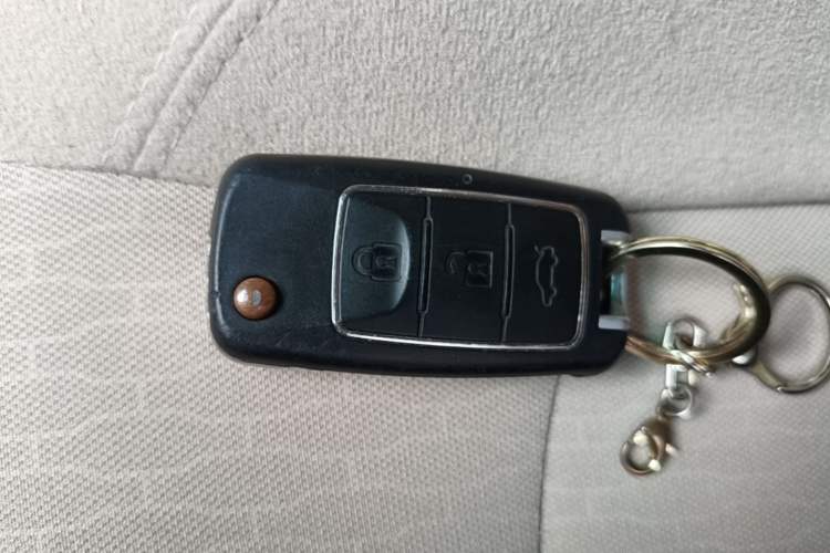 Used FORTHING Lingzhi M5 2020 Long-Range Version Comfort Model 7 Seats Vehicle Key