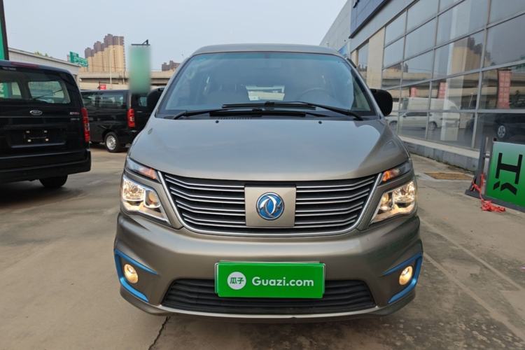 Used FORTHING Lingzhi M5 2020 Long-Range Version Comfort Model 7 Seats Front