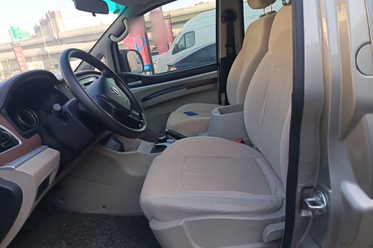 Used FORTHING Lingzhi M5 2020 Comfort Model 7 Seats Left Front Seat