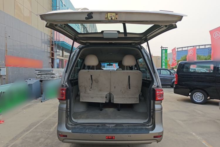 Used FORTHING Lingzhi M5 2020 Long-Range Version Comfort Model 7 Seats Trunk