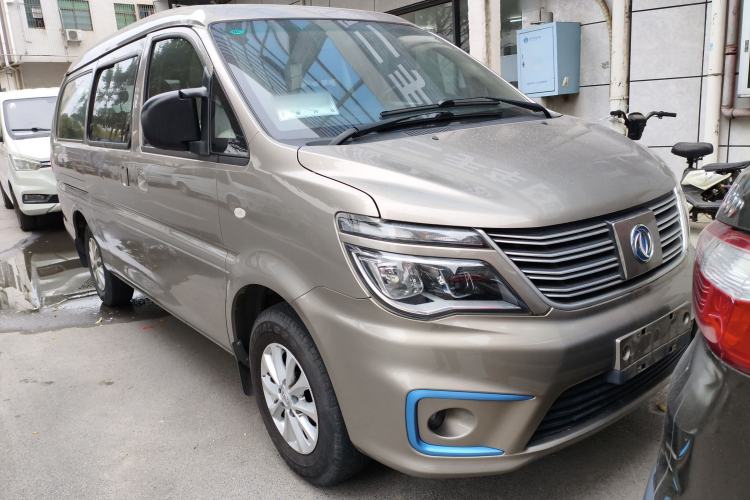 Used FORTHING Lingzhi M5 2020 Long-Range Version Comfort Model 7 Seats Exterior 1
