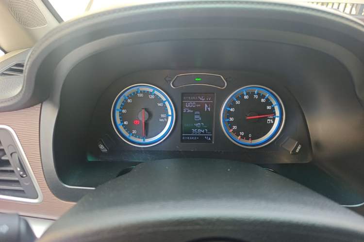 Used FORTHING Lingzhi M5 2020 Comfort Model 7 Seats Instrument Cluster
