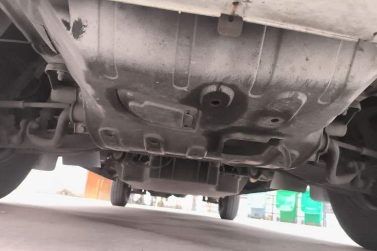 Used FORTHING Lingzhi M5 2020 Comfort Model 5 Seats Chassis Front