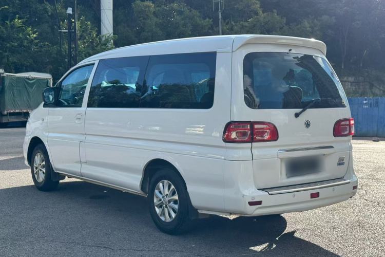 Used FORTHING Lingzhi M5 2020 Long-Range Luxury 7-Seater Model Exterior 4