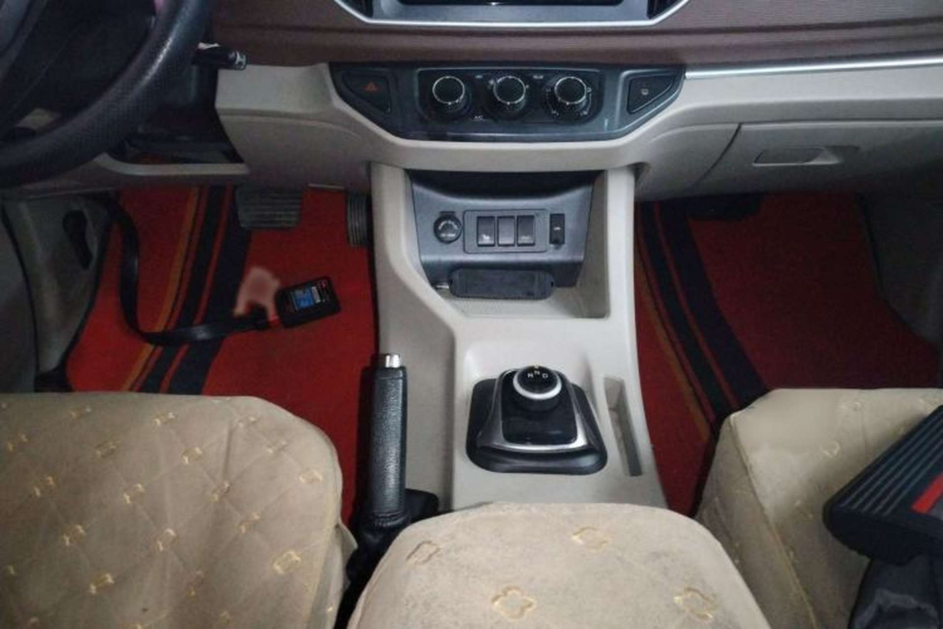 Used FORTHING Lingzhi M5 2020 Long-Range Luxury 7-Seater Model Gear Lever