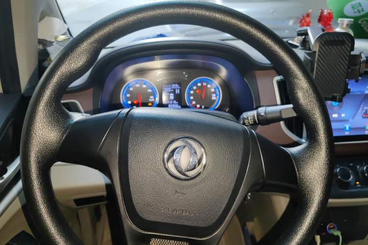 Used FORTHING Lingzhi M5 2020 Comfort Model 7 Seats Instrument Cluster