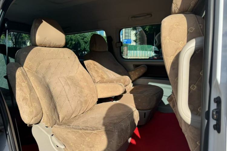 Used FORTHING Lingzhi M5 2020 Long-Range Luxury 7-Seater Model Interior 10