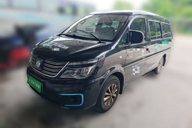 FORTHING Lingzhi M5 2021 Passenger Version Deluxe 9-Seater usata