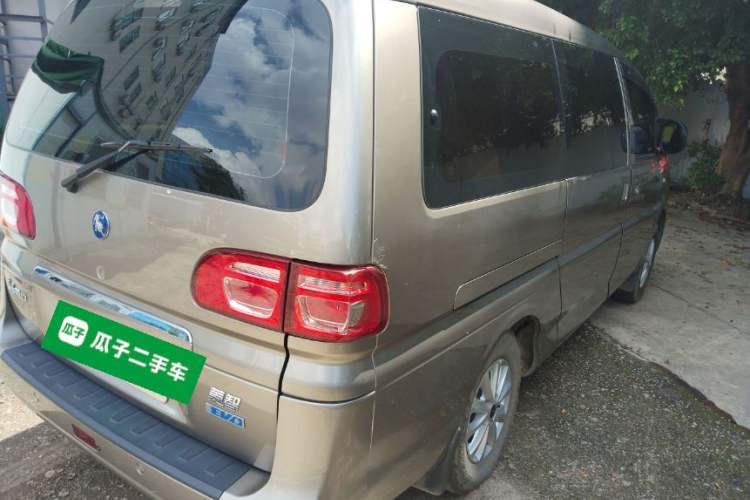 Used FORTHING Lingzhi M5 2021 Passenger Version Comfort Model 7 Seats Exterior 5