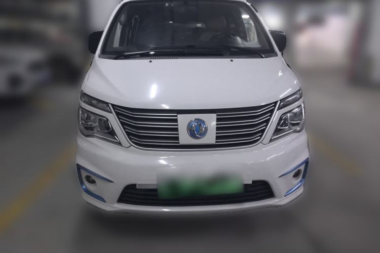 Used FORTHING Lingzhi M5 2021 Passenger Version Deluxe 7-Seater Front
