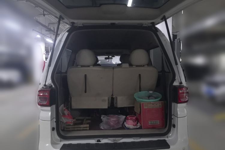 Used FORTHING Lingzhi M5 2021 Passenger Version Deluxe 7-Seater Trunk