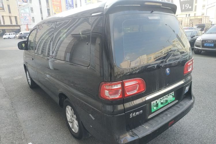 Used FORTHING Lingzhi M5 2022 Standard Edition Luxury 7-Seater Exterior 2