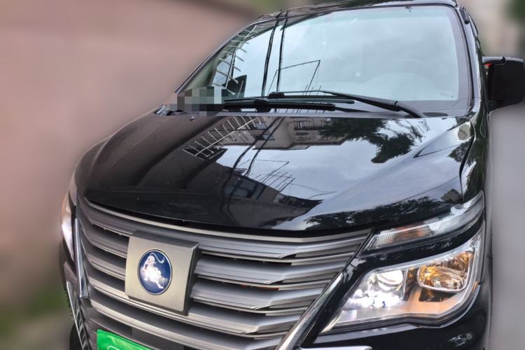 Used FORTHING Lingzhi M5 2022 Standard Edition Luxury 7-Seater Front