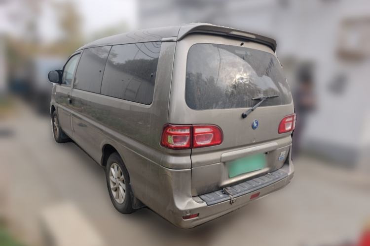 Used FORTHING Lingzhi M5 2022 Standard Edition Luxury 7-Seater Exterior 3