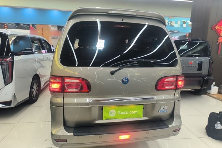 Used FORTHING Lingzhi M5 2022 Standard Edition Luxury 7-Seater Rear