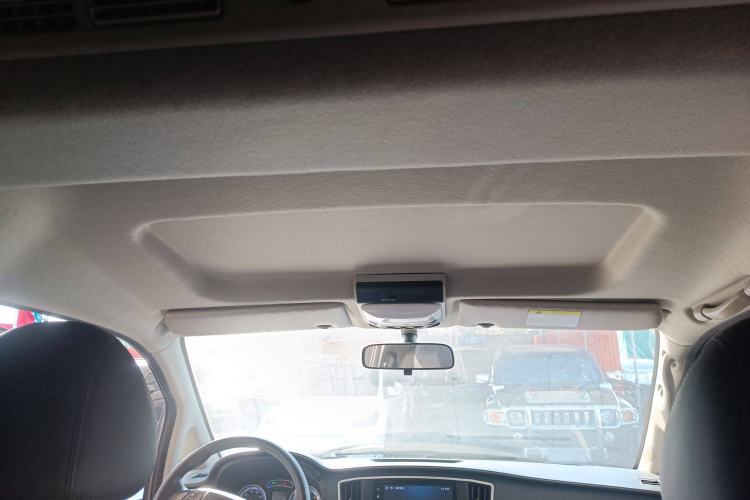 Used FORTHING Lingzhi M5 2022 Standard Edition Luxury 7-Seater Headliner