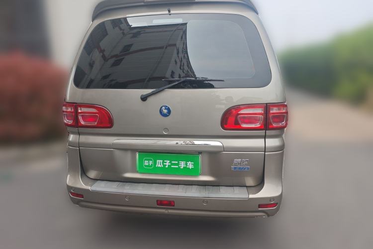 Used FORTHING Lingzhi M5 2022 Passenger Version Luxury Model 9 Seats Rear