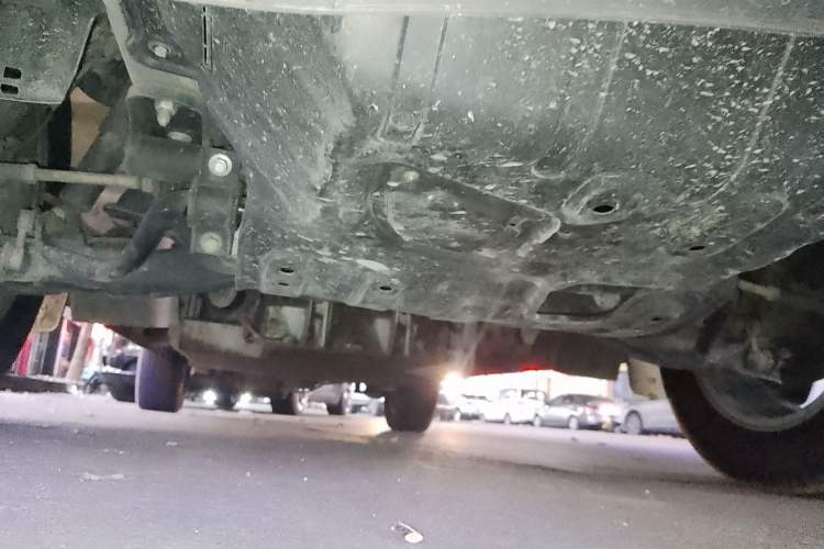 Used FORTHING Lingzhi M5 2022 Passenger Version Standard Model 9-Seater Chassis Front