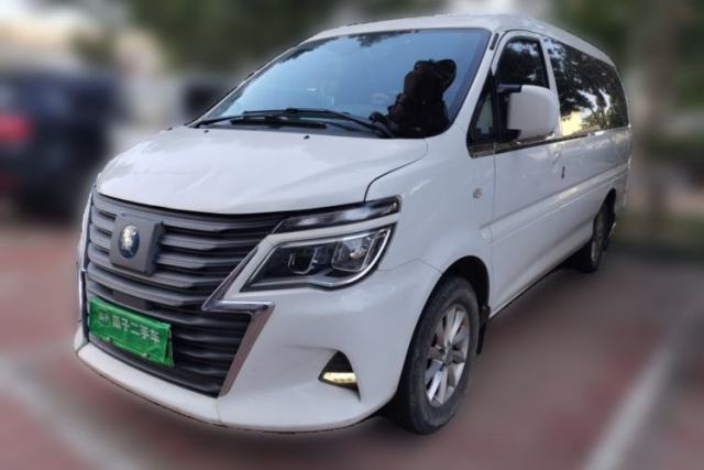 Używany FORTHING Lingzhi M5 2022 Standard Edition Luxury 7-Seater