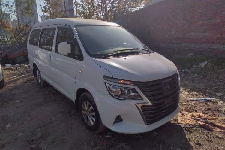 Used FORTHING Lingzhi M5 2022 Comfort Model 7 Seats Exterior 1