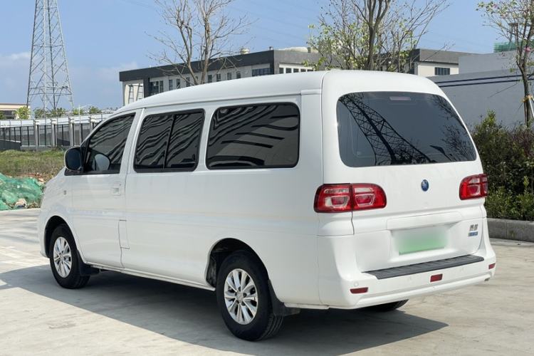Used FORTHING Lingzhi M5 2022 Comfort Model 7 Seats Exterior 3