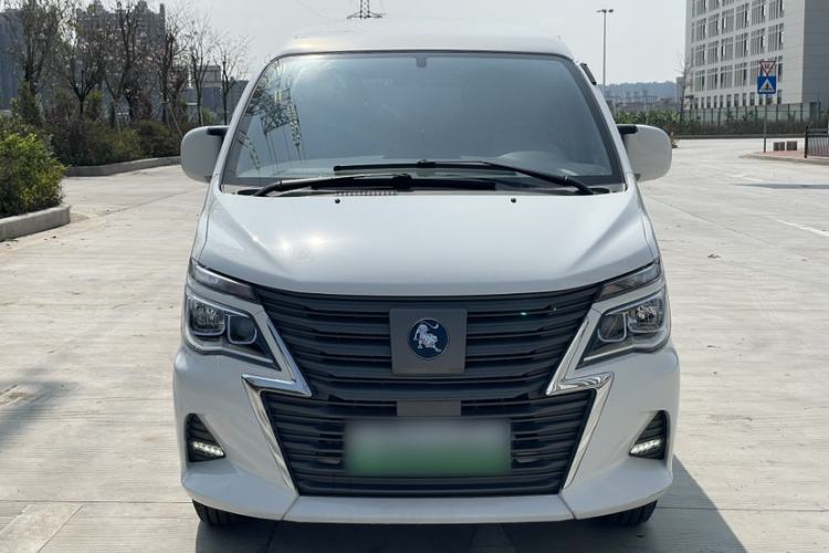 Used FORTHING Lingzhi M5 2022 Comfort Model 7 Seats Exterior 5